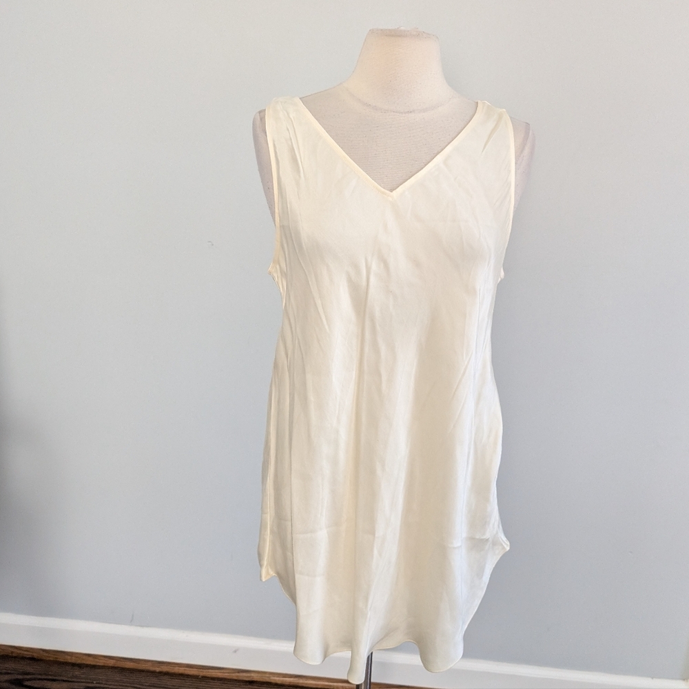Women's Soft Surroundings Silky Cream Tunic Tank Large